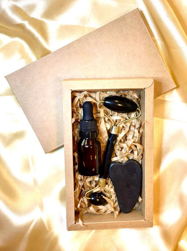 Kit Guasha y Roller de Obsidiana Negra +Aceite de Almendras + Vincha Elástica de Regalo!!!