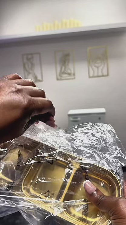Bandeja Metalica Ovalada con Divisiones Acero Dorada
